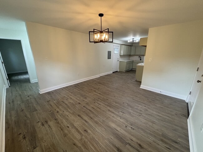 Photo - 2257 Central Dr
