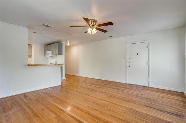 Photo - 3645 E Washburn Ave