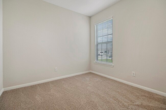 Photo - 16422 Blossom Grv Dr