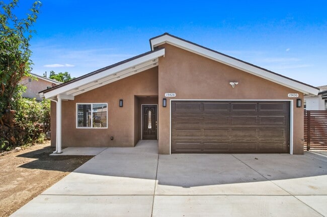 Building Photo - Newly Constructed Home in Mission Hills.