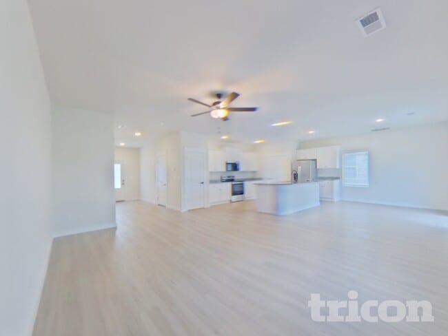 Photo - 1217 Crested Iris St House