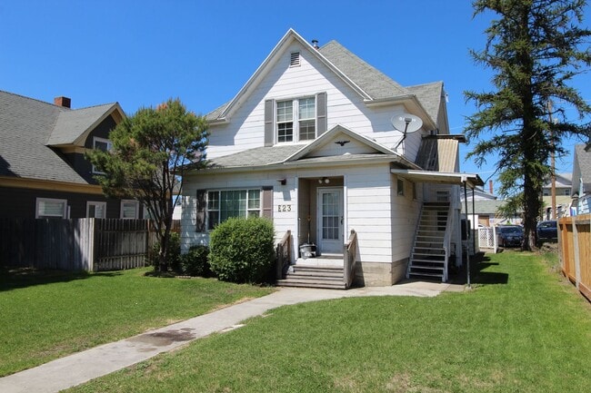 Building Photo - 23 E Sinto Ave Unit #3