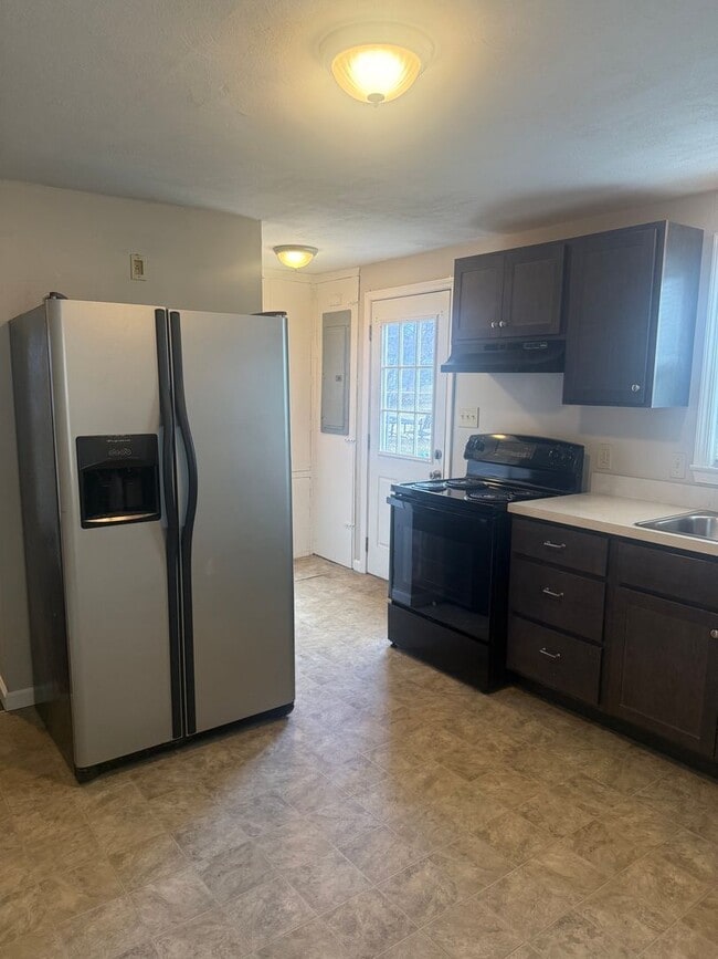 Photo - 3-4 Bedroom 1 Bath cape with garage in Liverpool Schools