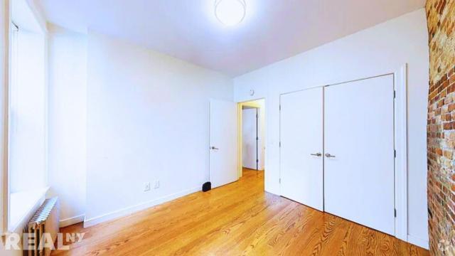 Building Photo - 3 bedroom in NEW YORK NY 10022 Unit 3 Rental