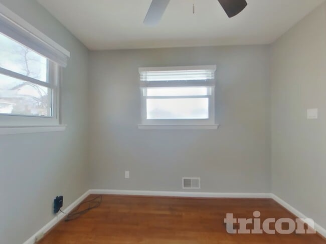 Photo - 2305 Berkley St