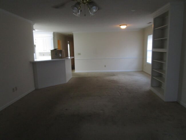 Photo - 345 Wildwood Ave