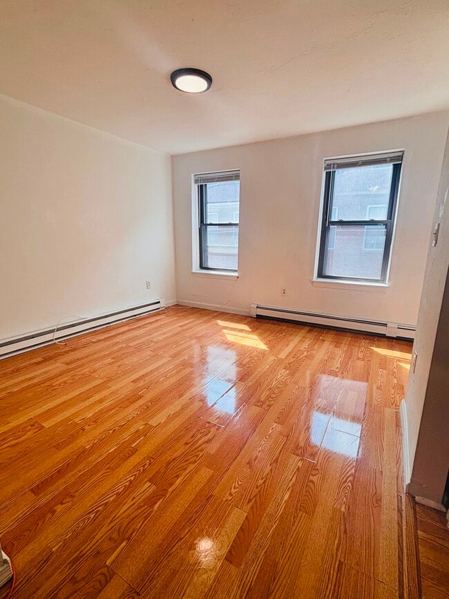 Photo - 6 Pembroke St Unit 3