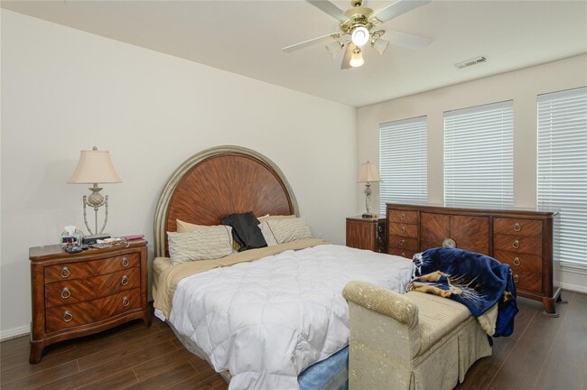 Photo - 1610 Thunder Lake Ln