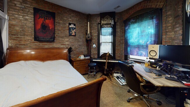 Photo - 1109 Boylston St