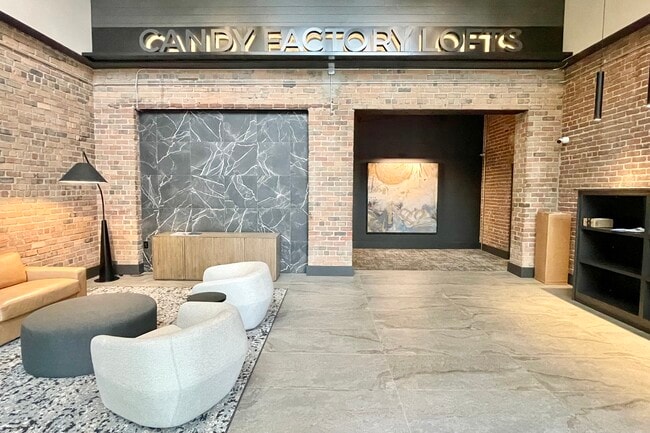 Photo - 1060 Worlds Fair Park Dr Unit 11