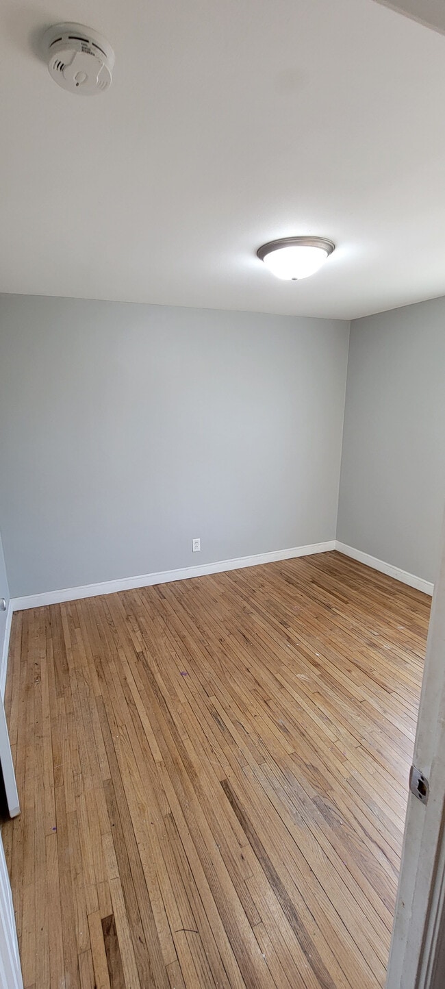 Photo - 1224-1282 W Mullan Ave
