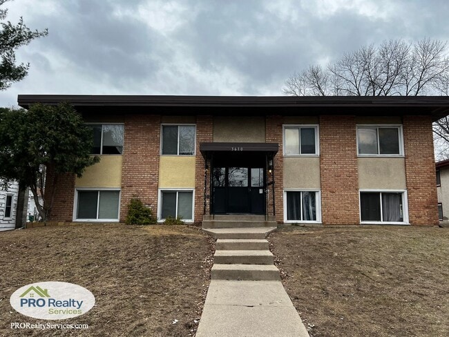 Building Photo - 3610 Pennsylvania Ave S Unit 03