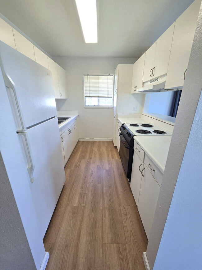 Photo - 2br/2bath Home with Garage in Waikele