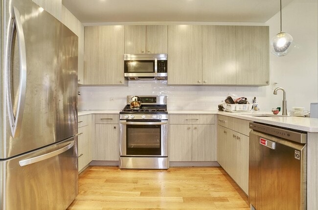 Photo - 627 Washington St Apartment Unit 1