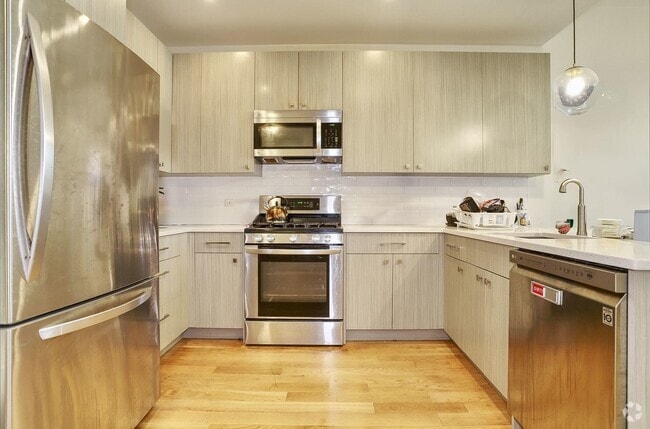 Building Photo - 627 Washington St Unit 1 Rental