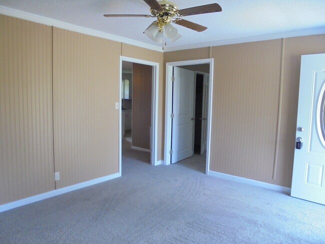 Photo - 533 Co Rd 255