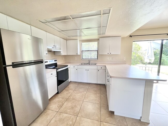 Photo - 17607 Cypress Point Rd