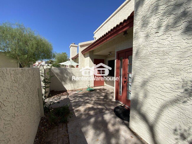 Photo - 633 W Southern Ave