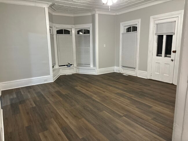 Building Photo - 30 Pearl St Unit 1