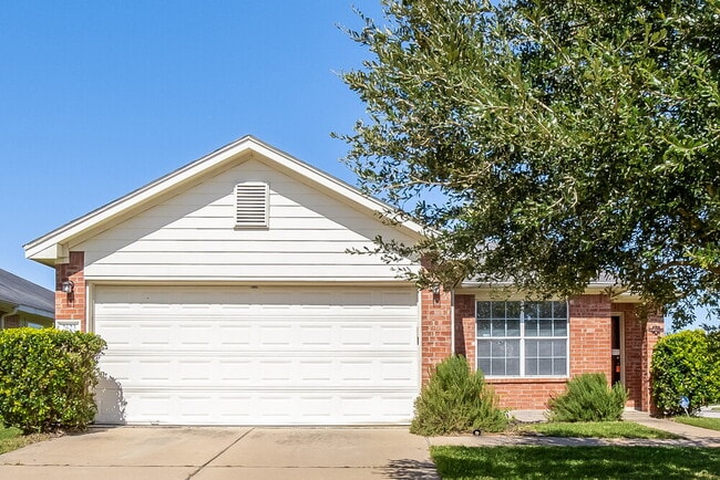 Building Photo - 2623 Merganser Ct