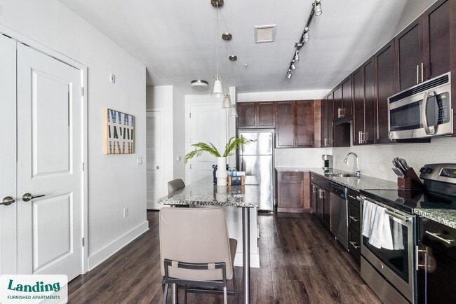 Photo - 480 N Orange Ave Unit 513.1411636