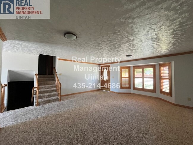 Photo - Beautiful and Cozy 4 Bedroom 3 Bathroom Home
