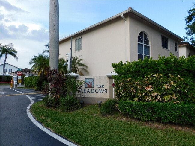 Building Photo - 14271 SW 150th Ave