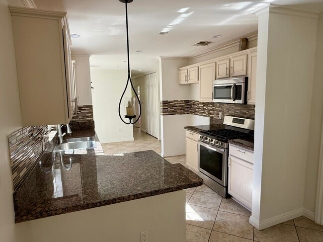 Photo - 1838 Glenwood Rd