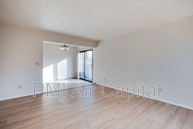 Photo - 535 S Lulu Ave