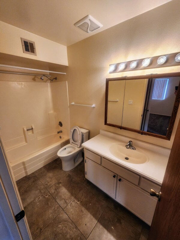 Photo - 1041 N Mesa Dr Apartment Unit 5- 409