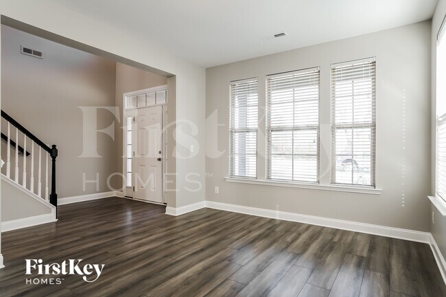 Photo - 3141 Lacewing Dr