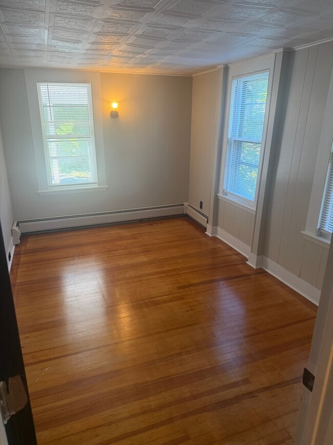Photo - 46 N Main St Unit 1