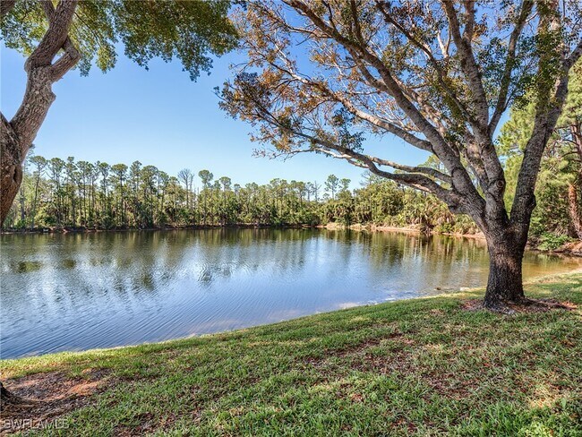 Photo - 1016 Manor Lake Dr