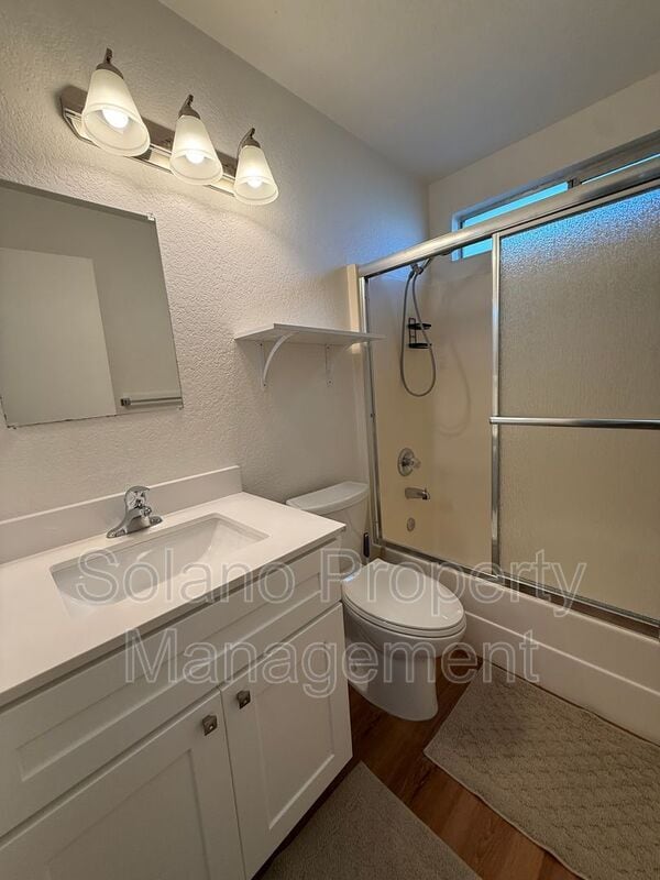 Photo - 500 Bella Vista Dr