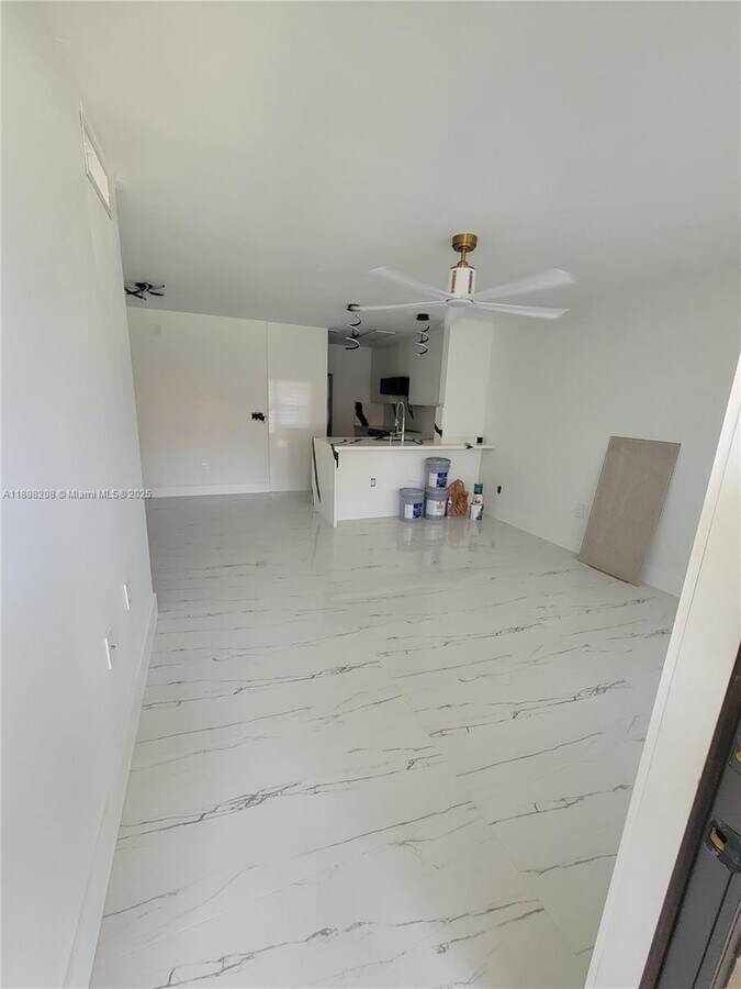 Photo - 10034 NW 6th St