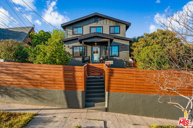 Photo - 2217 Scott Ave