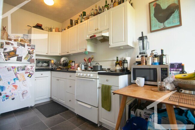 Photo - 105 Brainerd Rd