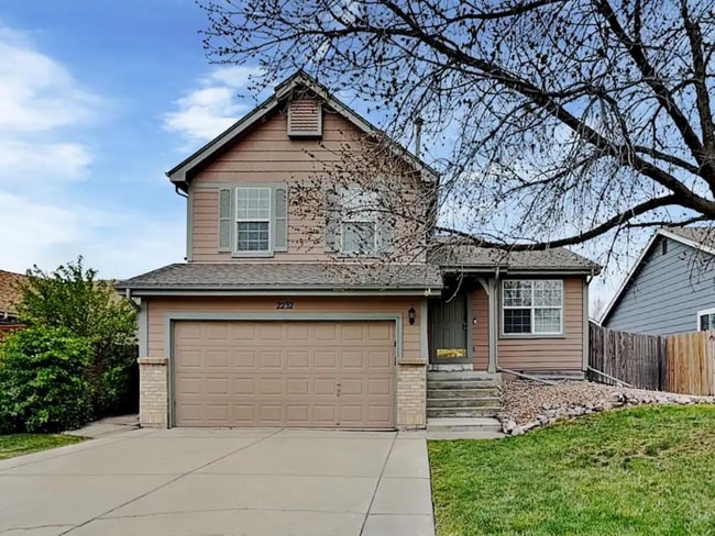 Photo - 2232 E 97th Dr House