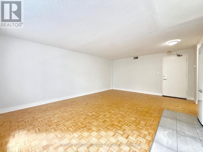 95 Lawton Blvd Unit 307