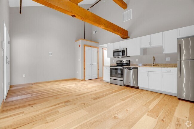 Building Photo - 58 13th St Unit 147 Rental