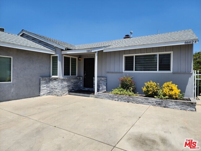 Photo - 6662 Satsuma Ave