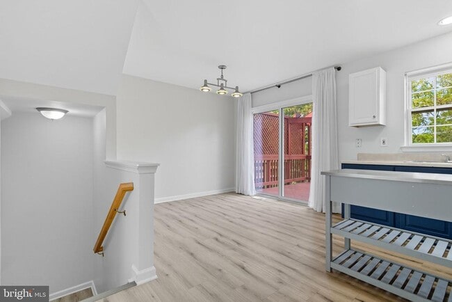 Photo - 43742 Tolamac Dr