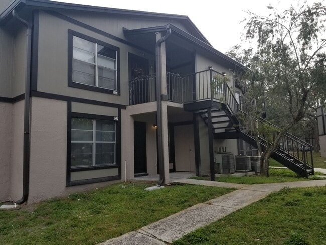 Building Photo - Conveniently located! Renovated 1 yr ago Rental