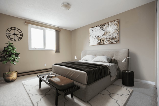 Photo - 990-1000 Markham Rd