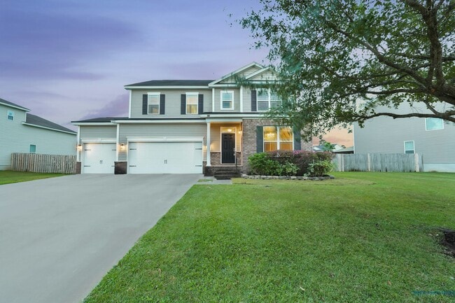 Building Photo - 218 Byron Dr