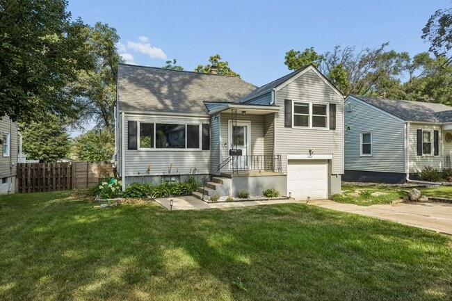 Photo - 3 Bedroom in Midtown!
