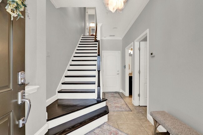 Photo - Stunning 3/3.5 Baldwin Park Townhome with 2-Car Garage & Upgrades Galore!