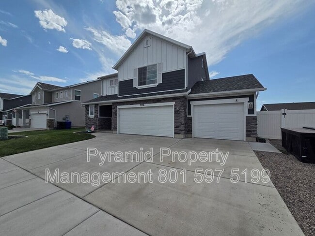 Building Photo - 3536 Bayview Dr Rental