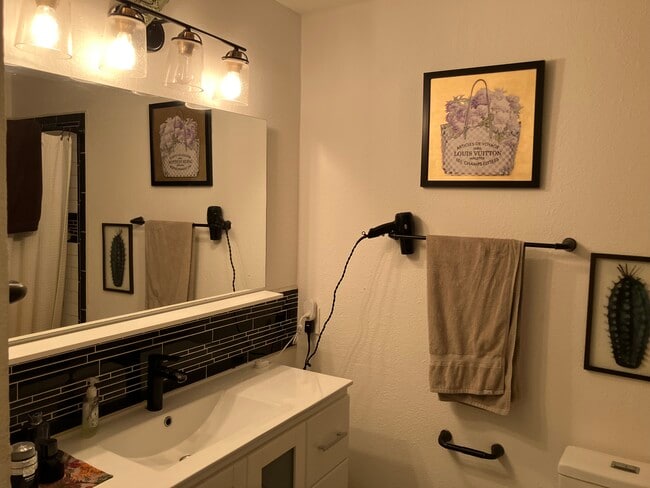 Photo - 3873 Rugged Cir