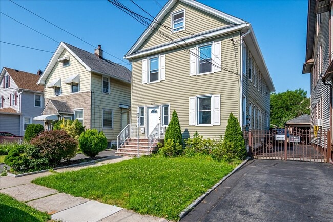 Photo - 128 Berwick St Unit apt. 1